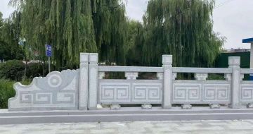 乐山 芝麻灰桥栏杆、河道栏杆安装效果