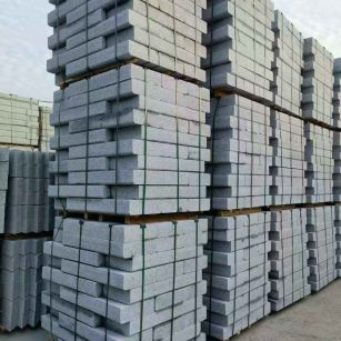 乐山 路沿石（路侧石），颜色一致，尺寸标准