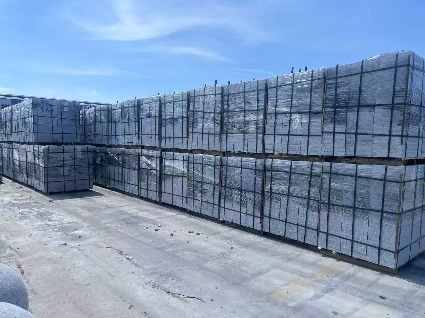 乐山 芝麻白火烧成品300*600地铺料，大量现货，物美价廉