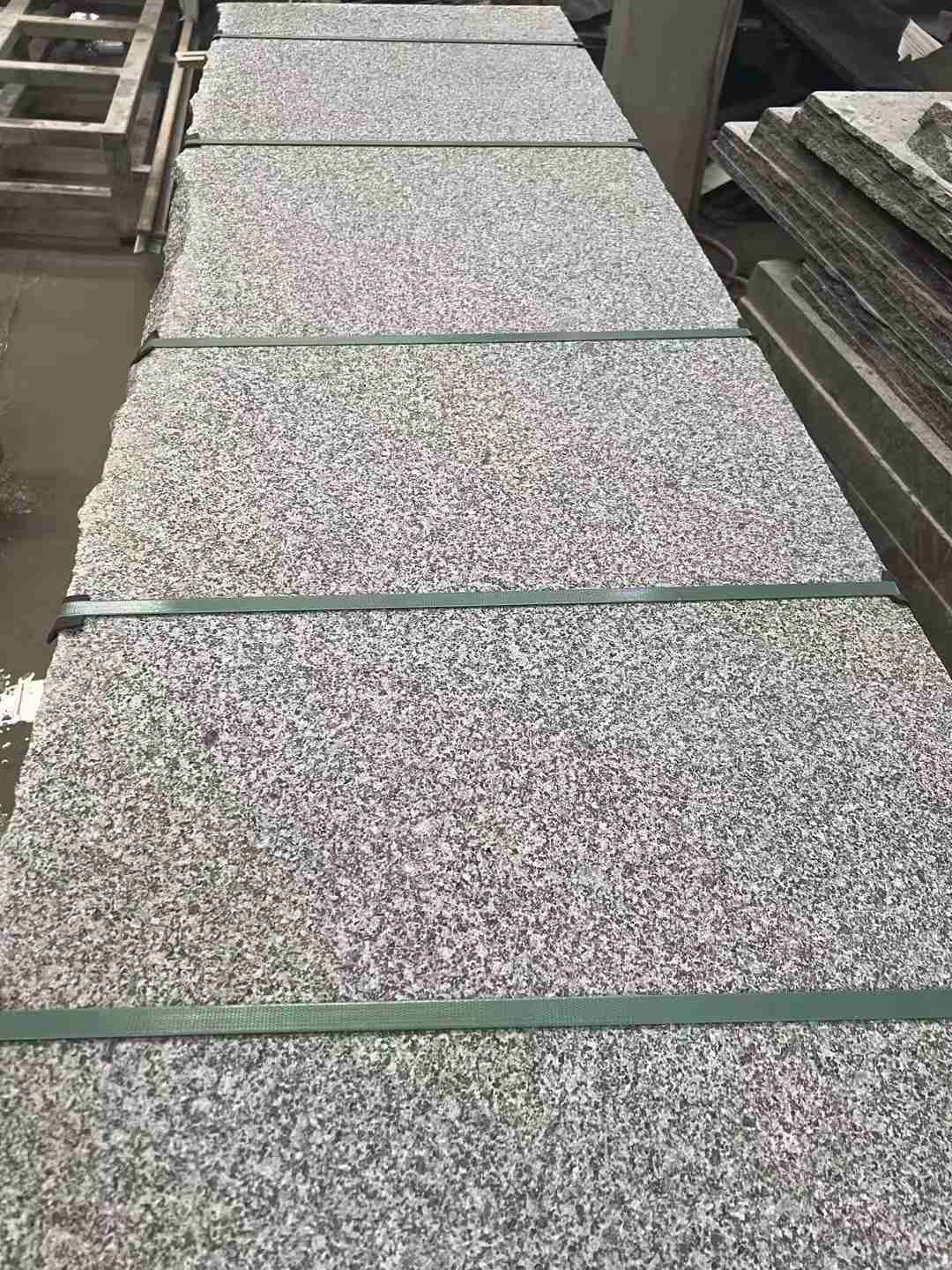 乐山 芝麻黑火烧面