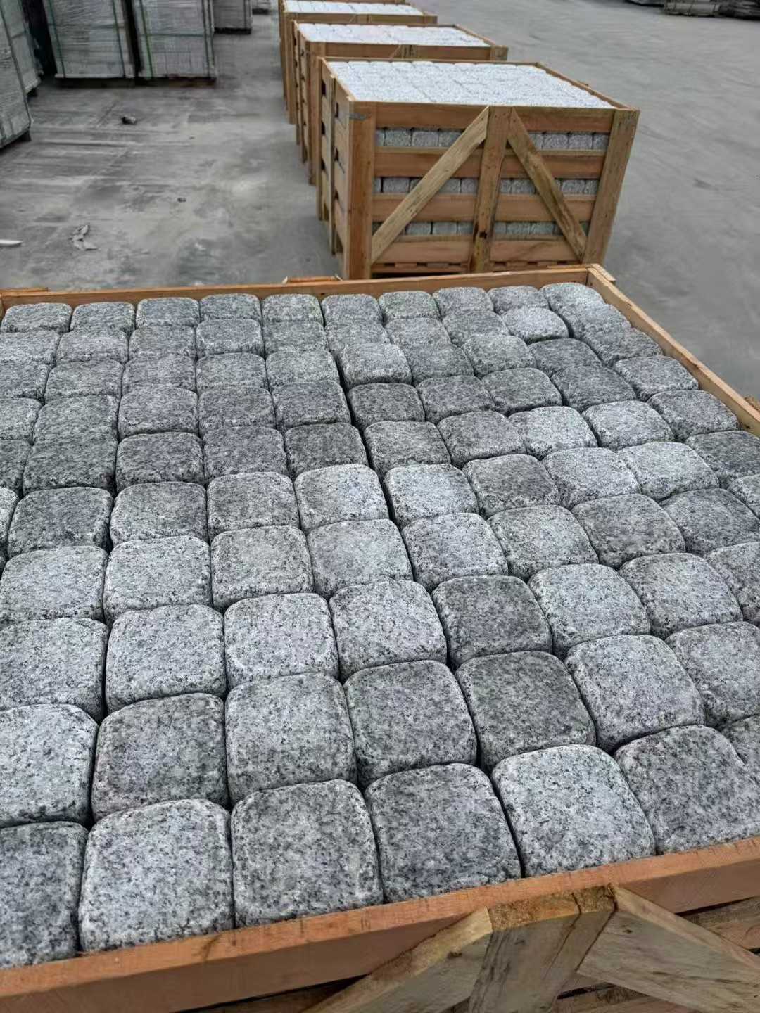 乐山 园林景观滚石